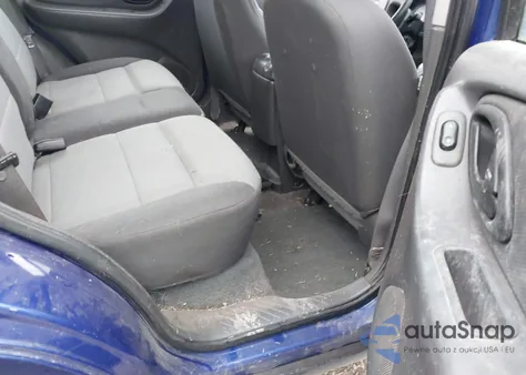 2006 Ford Escape Xls/Xls Manual from USA, damaged, VIN 1FMYU02ZX6KB87937